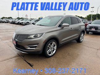 Used 2016 Lincoln MKC Reserve image 1