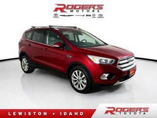Used 2017 Ford Escape Titanium image 1