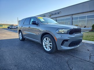 Used 2023 Dodge Durango GT image 1