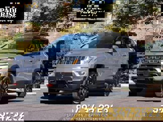 Used 2020 Jeep Compass Trailhawk image 1