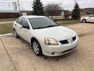 Used 2006 Mitsubishi Galant DE image 1