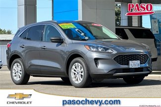Used 2022 Ford Escape SE image 1