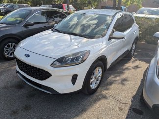 Used 2020 Ford Escape SE image 1