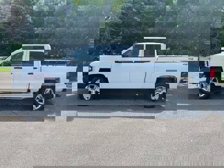 Used 2018 Chevrolet Silverado 1500 Custom w/ Custom Value Package image 1