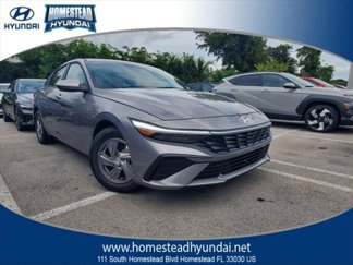 New 2025 Hyundai Elantra SE image 1