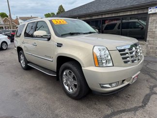 Used 2007 Cadillac Escalade AWD w/ Information Package image 1