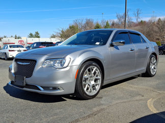Used 2017 Chrysler 300 C image 1