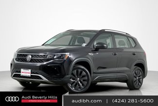 Used 2022 Volkswagen Taos S image 1