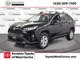 Used 2021 Toyota RAV4 XLE image 1