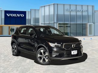 New 2025 Volvo XC40 B5 Core w/ Protection Package Premier image 1