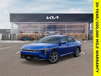 New 2025 Kia K4 LXS image 1