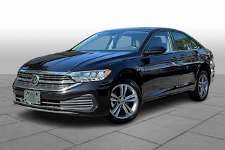 Certified 2024 Volkswagen Jetta SE image 1