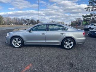 Used 2012 Volkswagen Passat TDI SEL Premium image 1