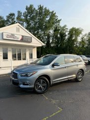 Used 2017 INFINITI QX60 Luxe image 1