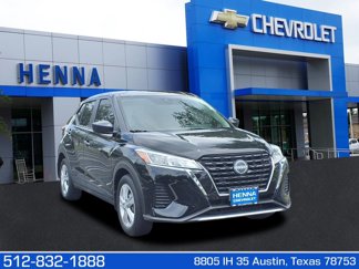 Used 2023 Nissan Kicks S image 1