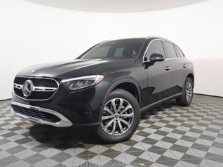 Used 2024 Mercedes-Benz GLC 300 w/ Winter Package image 1
