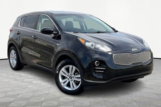 Used 2017 Kia Sportage LX image 1