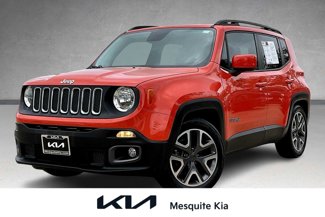 Used 2015 Jeep Renegade Latitude w/ Popular Equipment Group image 1