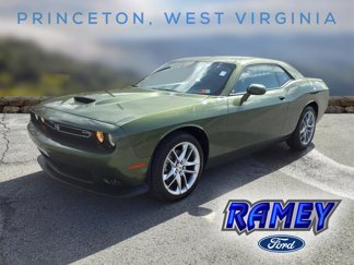 Used 2022 Dodge Challenger GT image 1