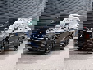 Used 2022 Toyota Highlander LE image 1