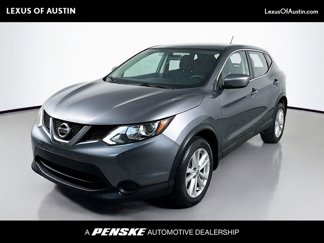 Used 2017 Nissan Rogue Sport S w/ S Appearance Package image 1