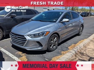 Used 2017 Hyundai Elantra SE image 1