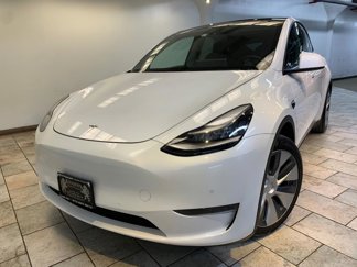 Used 2021 Tesla Model Y Long Range image 1
