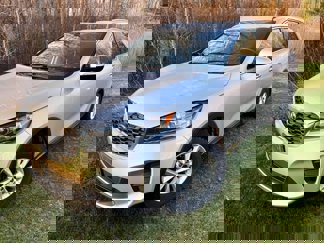 Used 2019 Kia Sorento LX w/ LX Convenience Package image 1