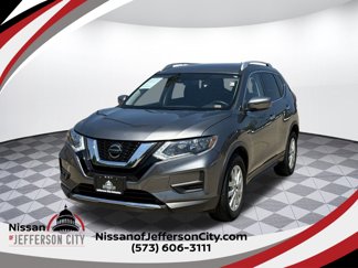 Used 2019 Nissan Rogue SV image 1
