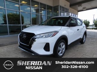 New 2025 Nissan Kicks Play S image 1