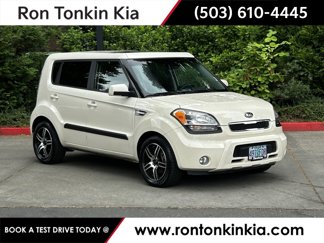 Used 2011 Kia Soul ! image 1