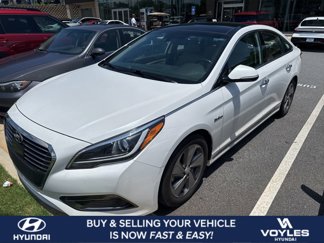 Used 2017 Hyundai Sonata Limited w/ Ultimate Package 02 image 1