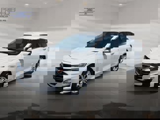 Used 2022 Chevrolet Malibu LT image 1