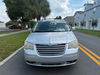 Used 2010 Chrysler Town & Country Touring w/ Trailer Tow Group image 1