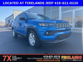 Used 2022 Jeep Compass Latitude image 1