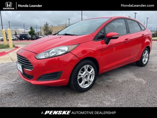 Used 2015 Ford Fiesta SE image 1