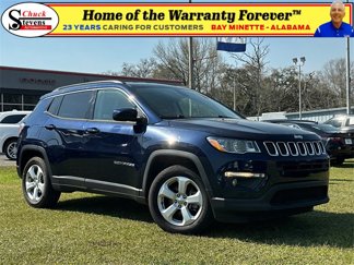 Used 2018 Jeep Compass Latitude w/ Popular Equipment Group image 1
