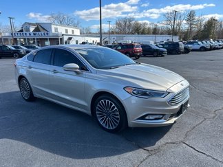 Used 2017 Ford Fusion SE w/ Fusion SE Technology Package image 1