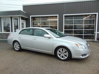 Used 2008 Toyota Avalon XL image 1