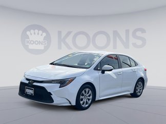 Used 2022 Toyota Corolla LE image 1