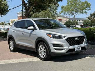 Used 2019 Hyundai Tucson SE image 1