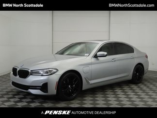 Used 2021 BMW 530e w/ Convenience Package image 1