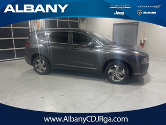 Used 2021 Hyundai Santa Fe SE image 1