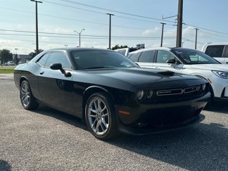 Used 2022 Dodge Challenger GT image 1