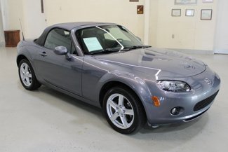 Used 2006 MAZDA MX-5 Miata Touring image 1