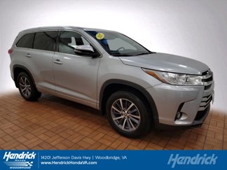 Used 2017 Toyota Highlander XLE image 1