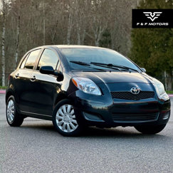 Used 2011 Toyota Yaris 4-Door Hatchback image 1