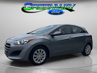 Used 2016 Hyundai Elantra GT image 1