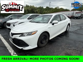 Used 2018 Toyota Camry LE image 1