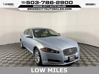 Used 2014 Jaguar XF image 1